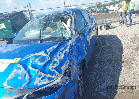 2024 Nissan Sentra Sv Xtronic Cvt z USA, uszkodzony, nr VIN 3N1AB8CV5RY332090